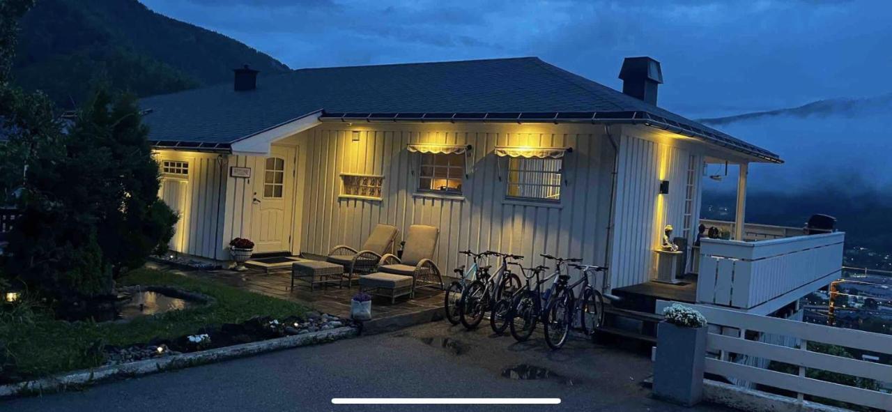 B&B I Flott Utsiktseiendom Otta Esterno foto